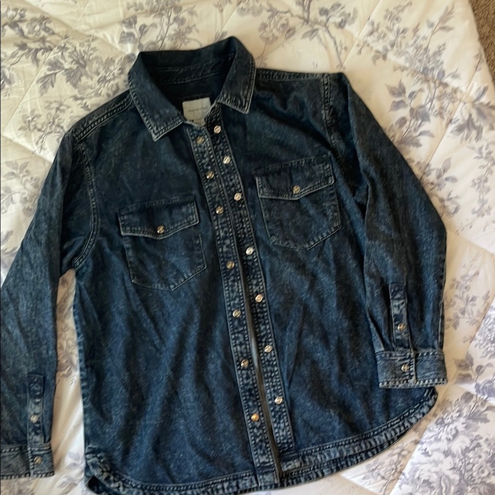 American Eagle Women’s Black Wash Denim Button-Up Shirt